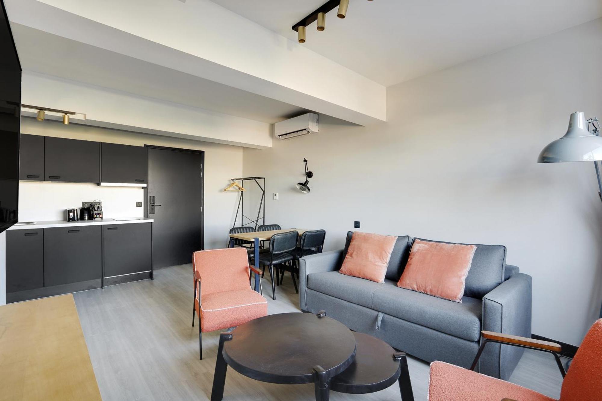 Pick A Flat'S Apartments In In Parc Des Buttes Chaumonts - Rue Edouard Pailleron Париж Экстерьер фото